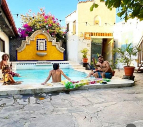 Old Bells Hostel Santa Ana